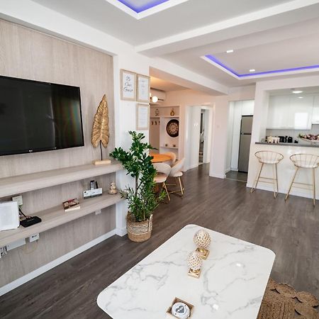 Lazuli Beachfront Sea View Ap144 Larnaca Ngoại thất bức ảnh