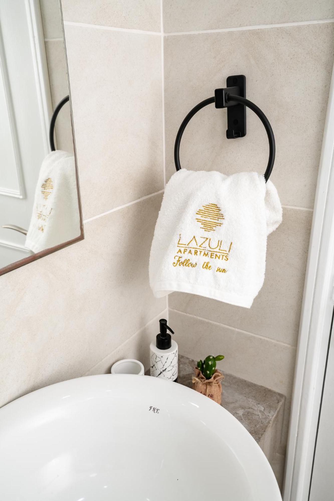 Lazuli Beachfront Sea View Ap144 Larnaca Ngoại thất bức ảnh