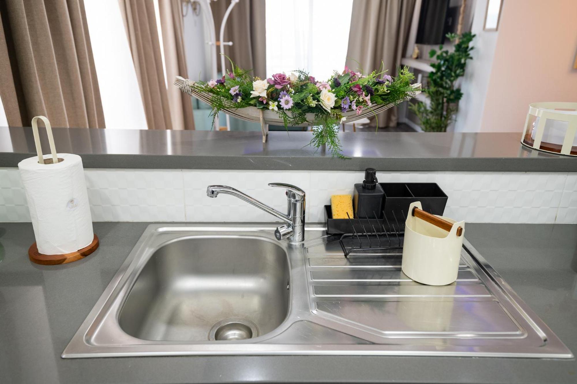 Lazuli Beachfront Sea View Ap144 Larnaca Ngoại thất bức ảnh